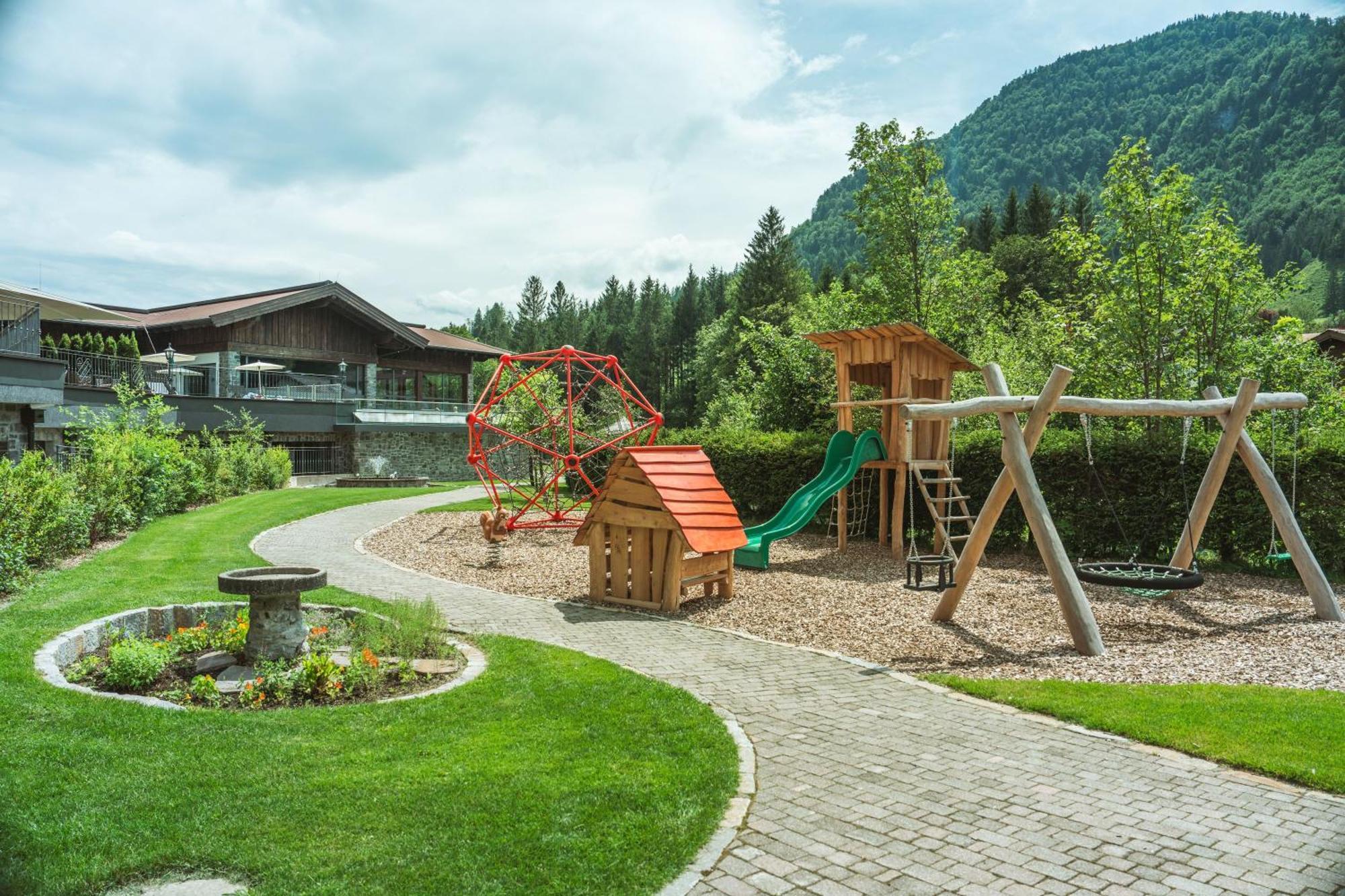 Hotel Jagdschloessl Kirchdorf in Tirol Ngoại thất bức ảnh
